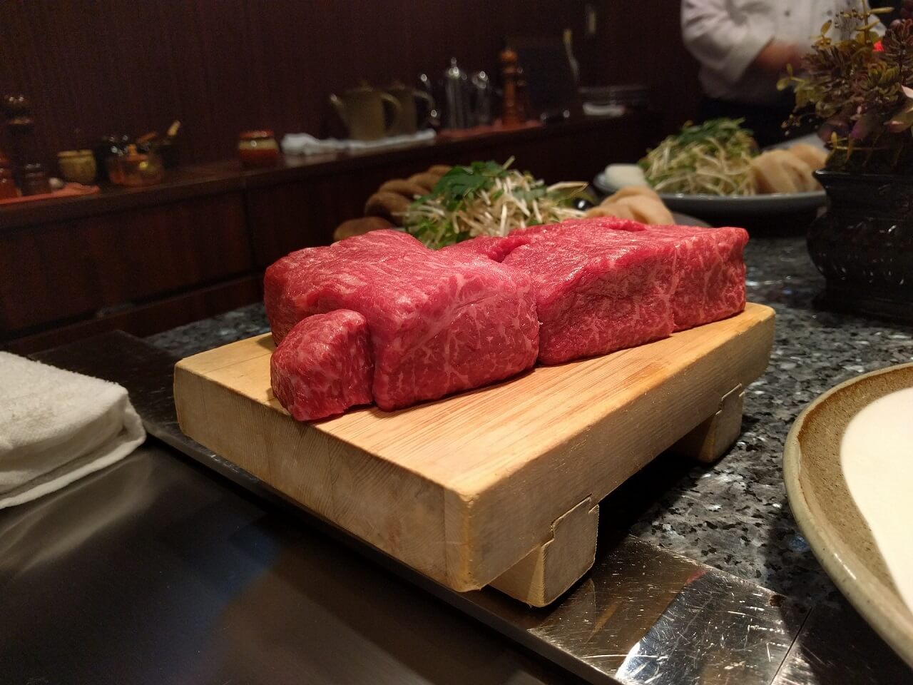 Wagyu-Kobe beef, carne marmorizzata con venature di grasso buono